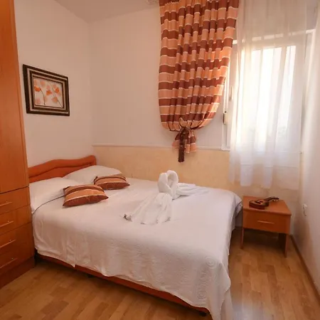 Apartment Sun Village Goran Herceg Novi Exterior photo
